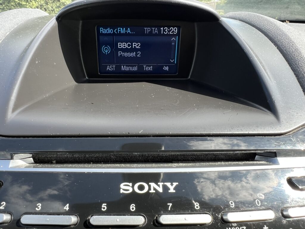 2015 15 plate Ford Fiesta 1.0 litre Ecoboost Titanium 5 Door Petrol